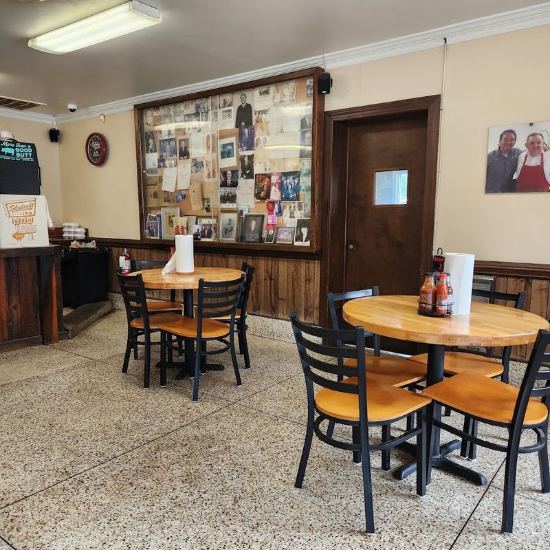 Skylight Inn BBQ – Ayden