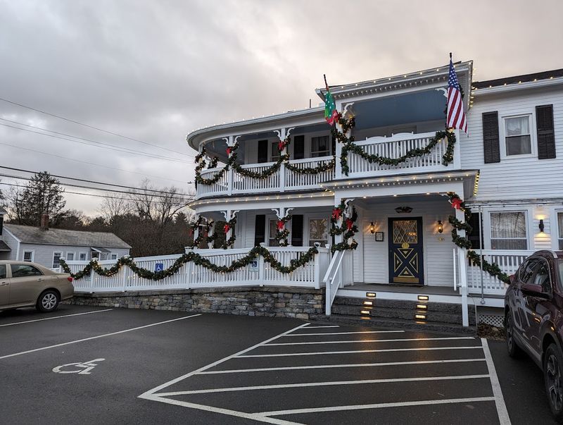 The Whately Inn &mdash; Whately