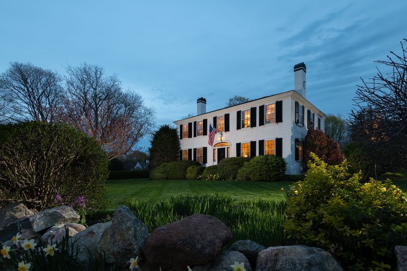 Candleberry Inn on Cape Cod — Brewster
