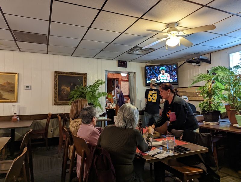 A No-Frills Neighborhood Atmosphere