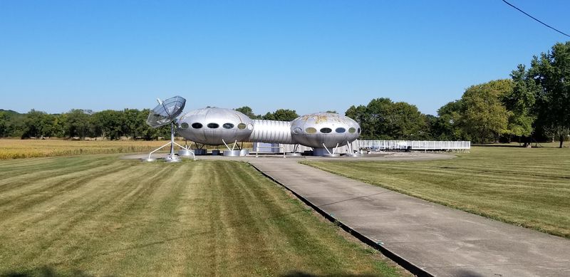 Futuro House (UFO House) - Carlisle, Ohio