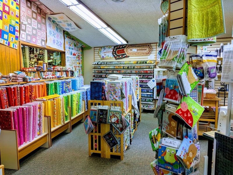 Bits 'n Pieces – Wayne, MI