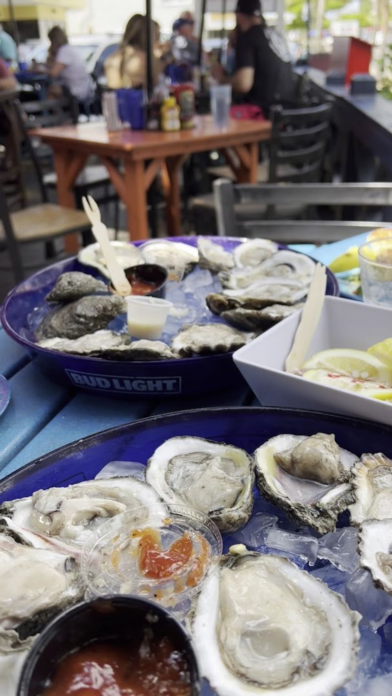 Siesta Key Oyster Bar &ndash; Sarasota