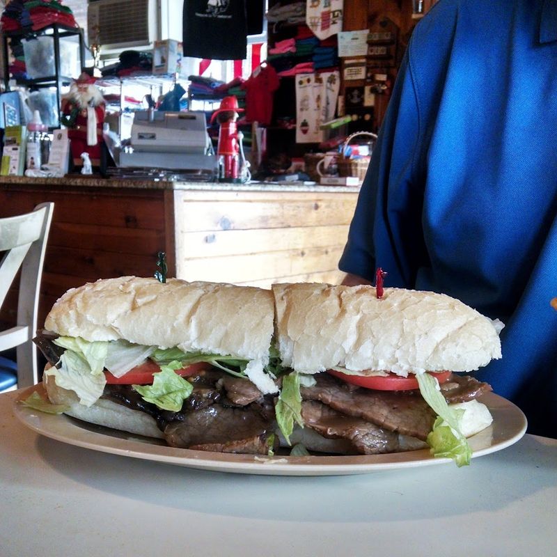 What Makes a Louisiana Roast Beef Po'Boy So Special