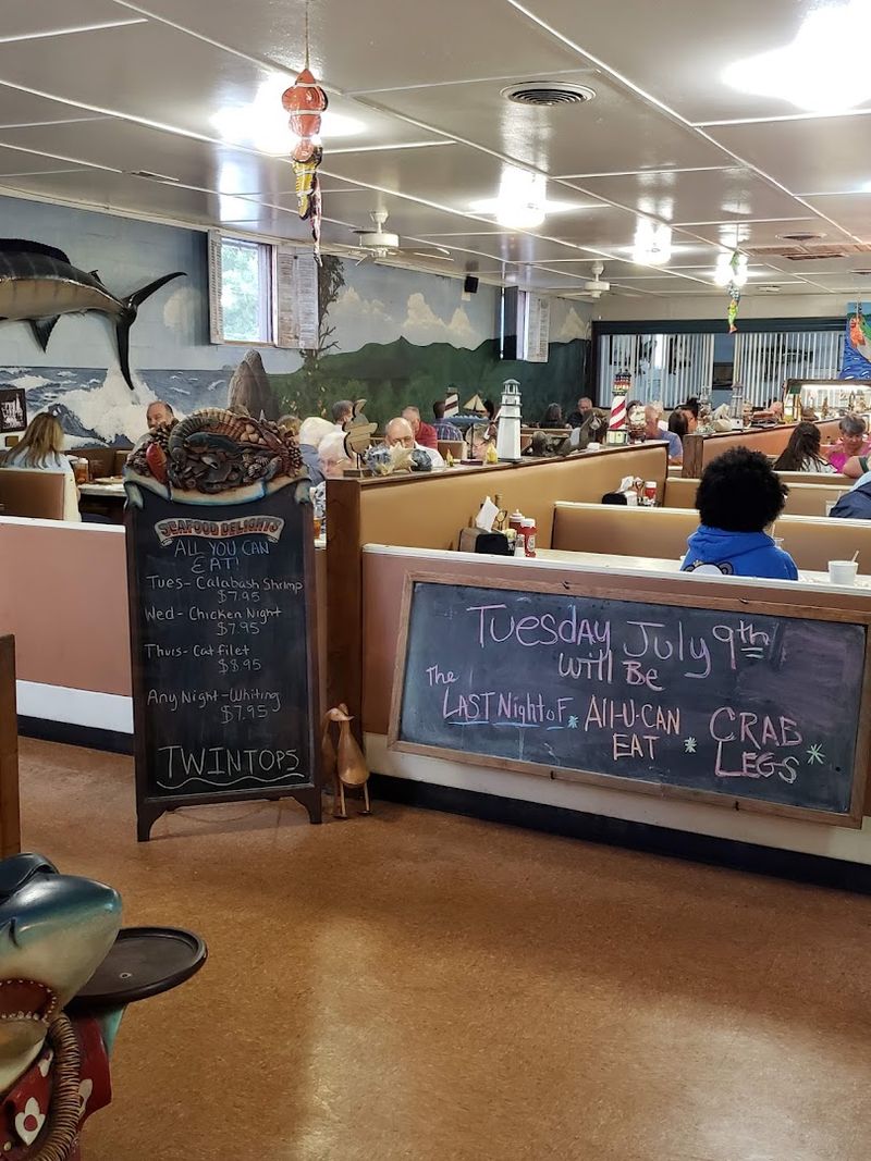 Where Friends Meet to Eat