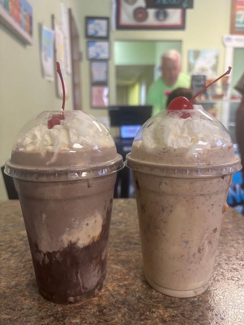 Coastal Caf&eacute; & Creamery - Piedmont