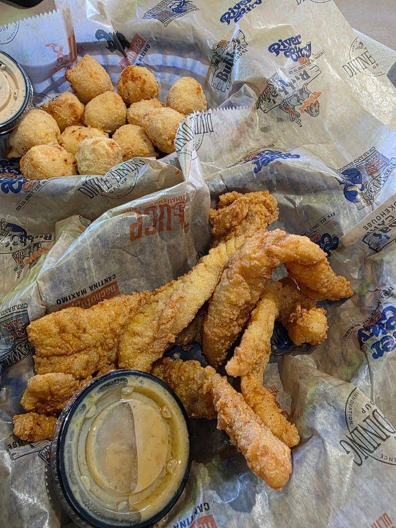 Bubba’s Fish Shack - Surfside Beach