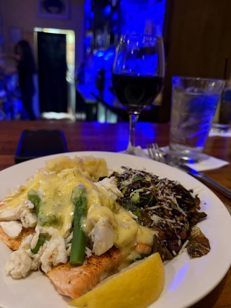 Blue Seafood & Spirits