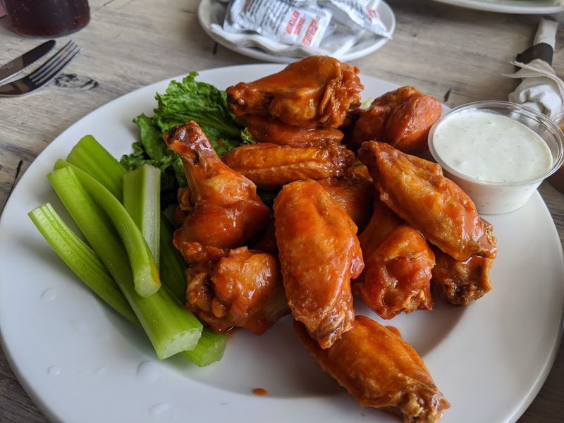 2 Dogs Pub - Iowa City