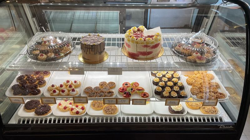 Chocolate-Covered Fruit And Treats Deserve Their Own Spotlight