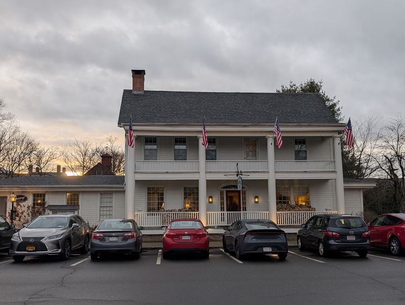 The Deerfield Inn / Champney's Restaurant & Tavern &mdash; Deerfield