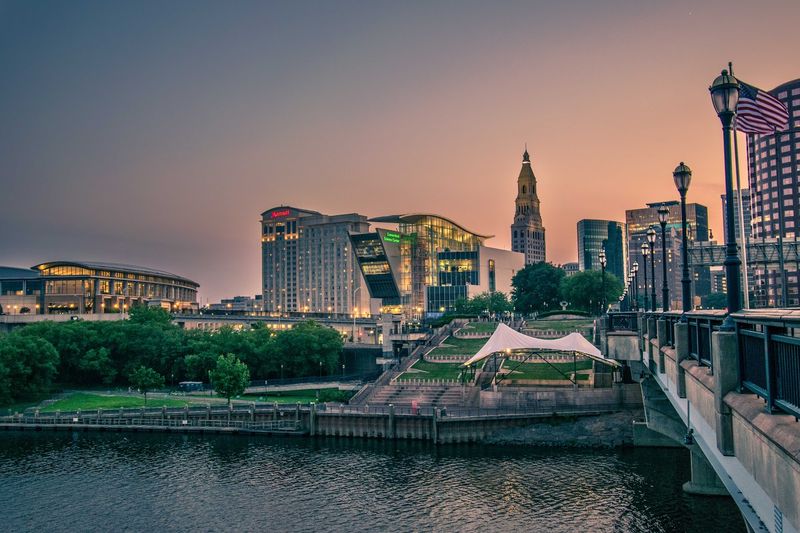 Hartford Bonanza - Hartford