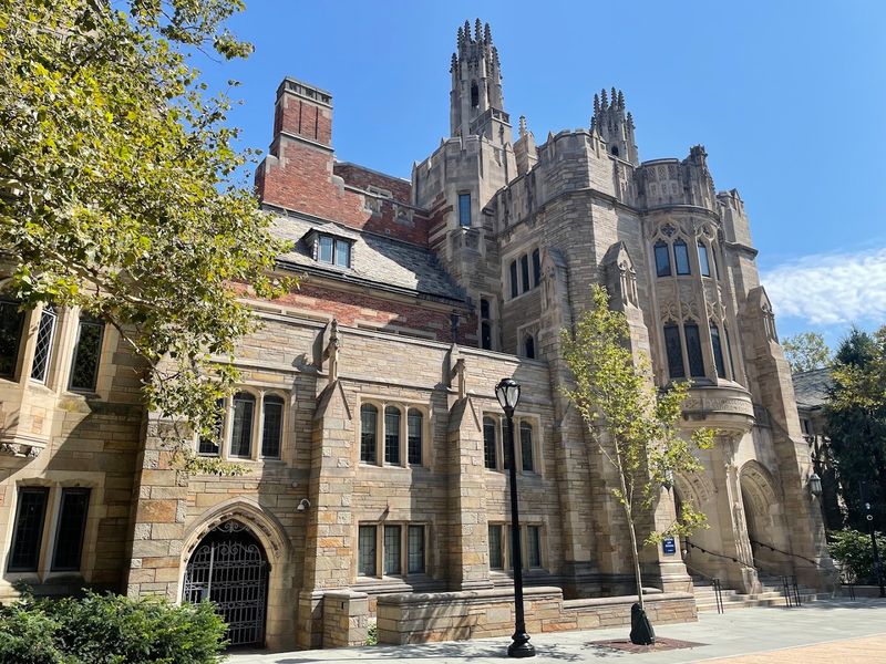Yale University - New Haven