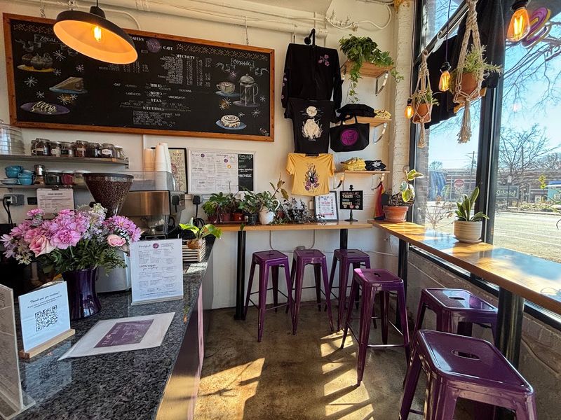 Dulce Vegan Bakery - Atlanta, Fulton County