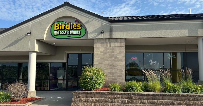 Birdies Mini Golf & Parties