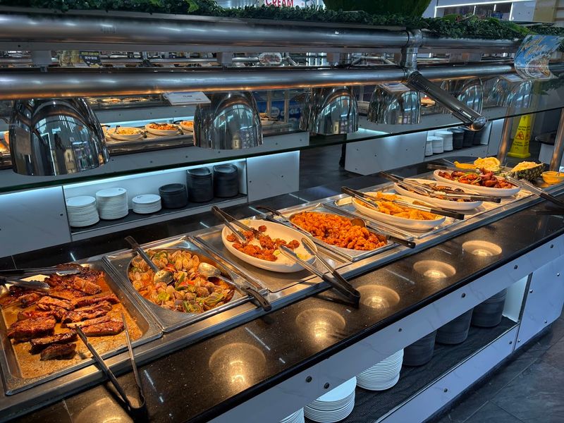 Umi Premium Sushi & Seafood Buffet