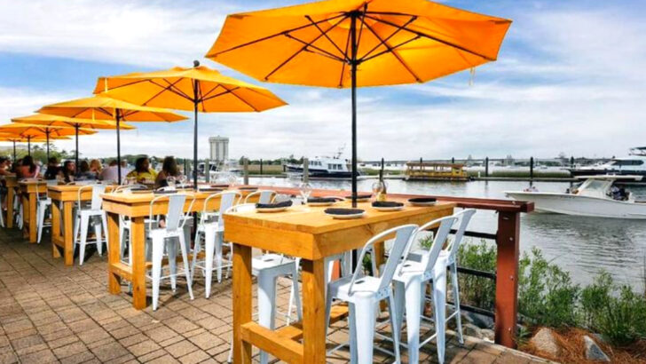 These 13 Riverfront Bars in South Carolina Make Every Sunset Even Better