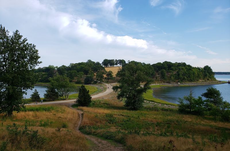 Trails That Feel Like Gentle Time Travel