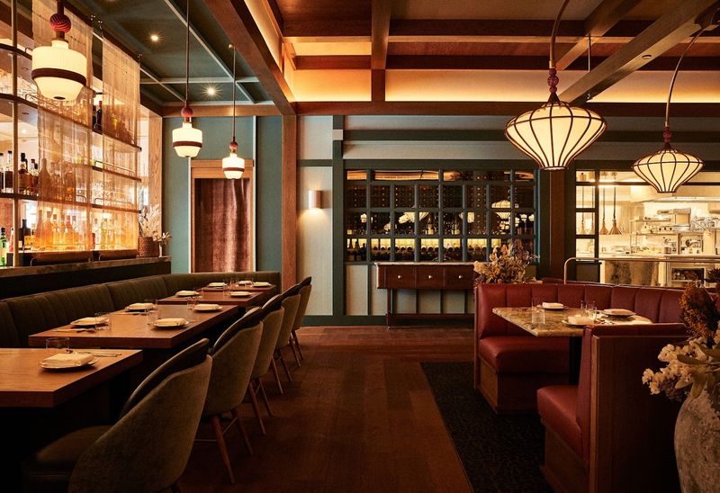 A Flatiron Dining Room That Makes a First Impression