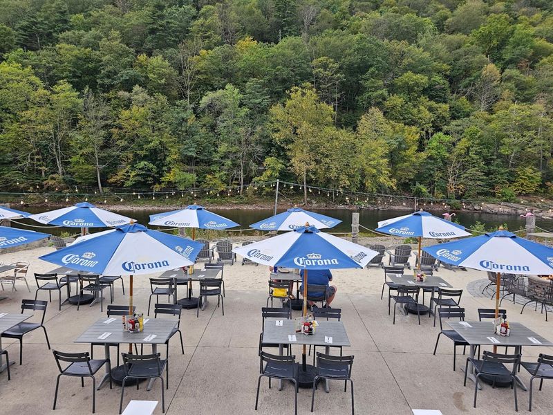 Pier 87 Brings a Beach Vacation Vibe to the Loyalsock Creek