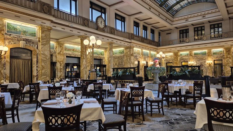 Carmen's 2.0 at Radisson Lackawanna Station (Scranton)