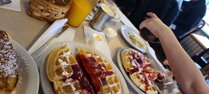 The Brunch Club