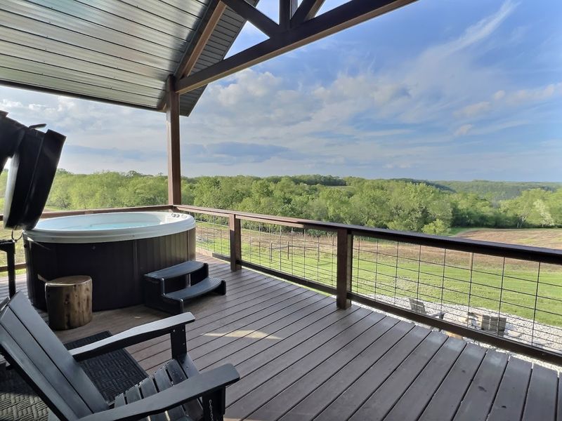 Decorah High Point Cabins