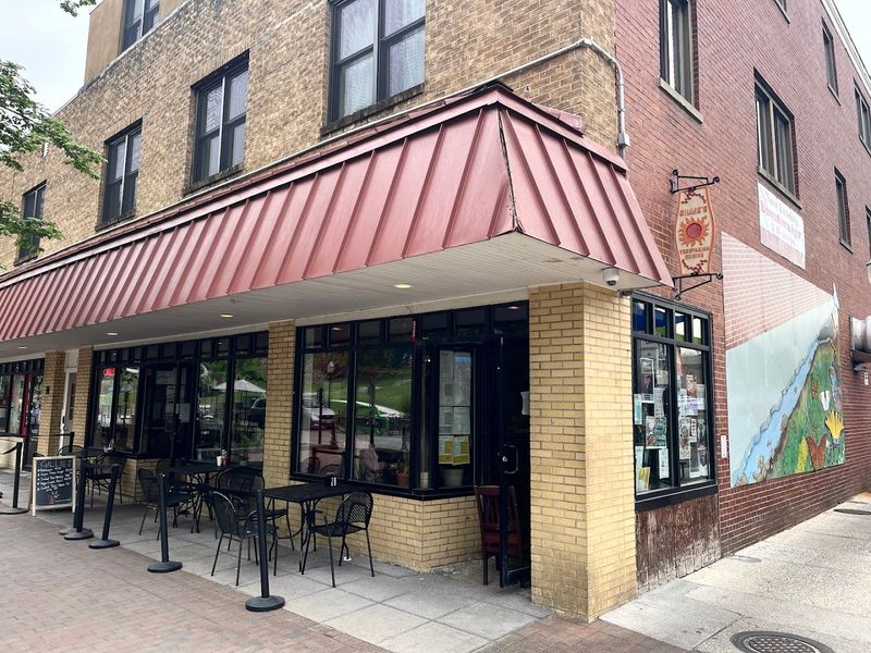 Gillie's Restaurant (Blacksburg)