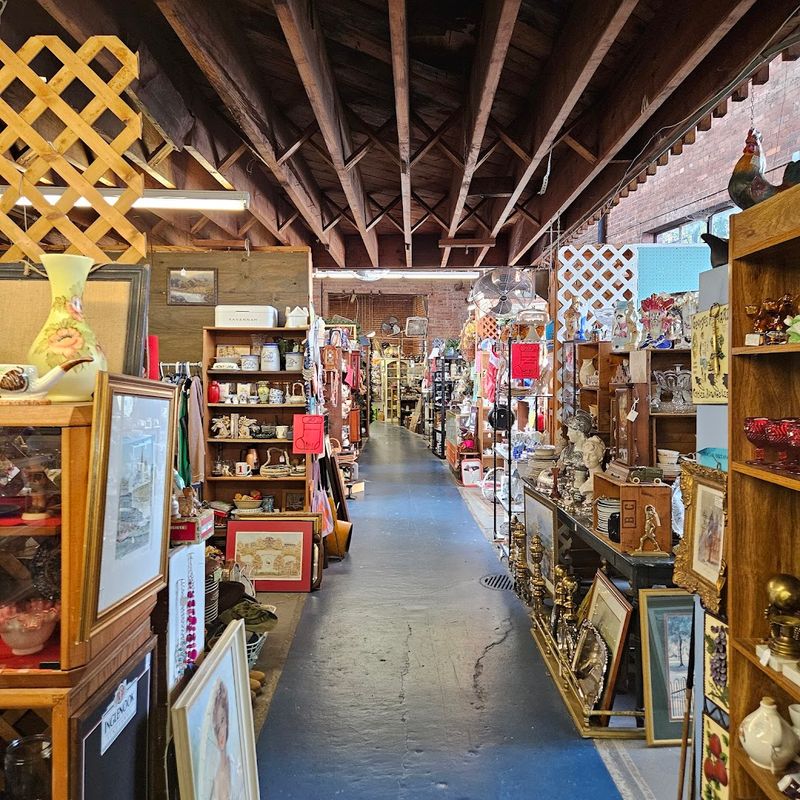 Old Mill Antique Mall