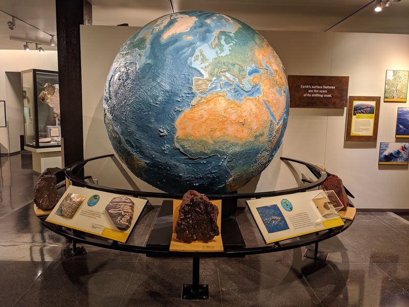 Cranbrook Institute of Science — Bloomfield Hills