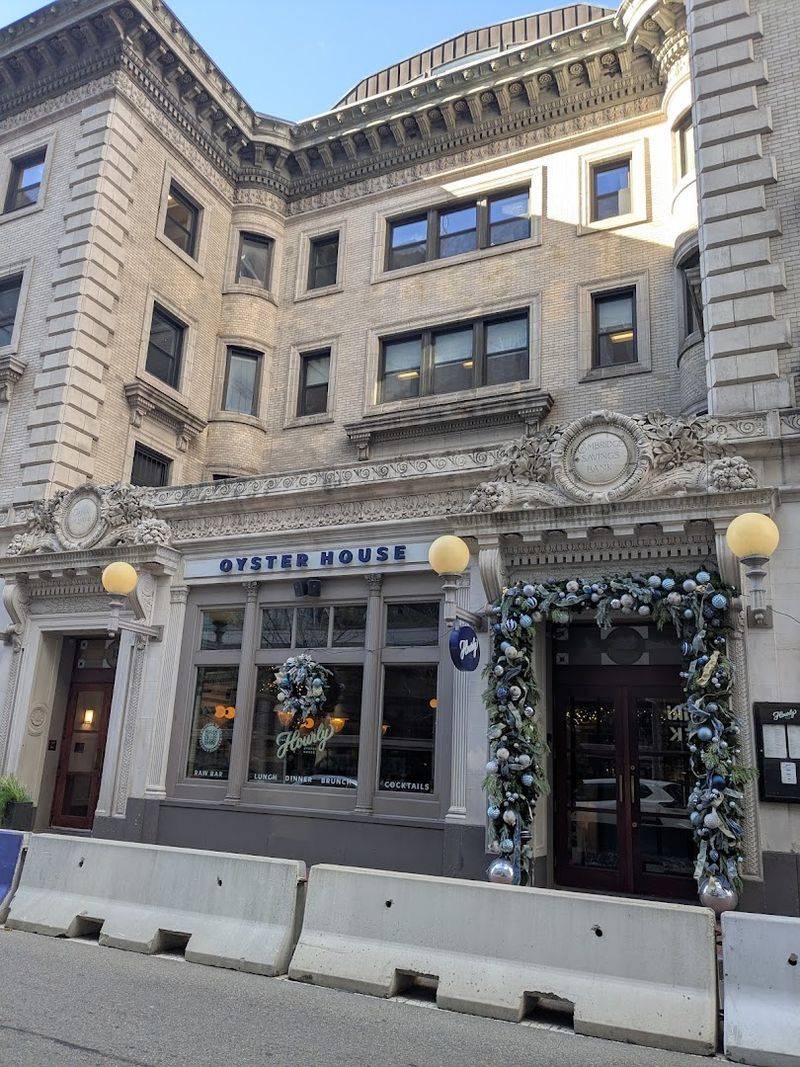 The Hourly Oyster House (Cambridge)