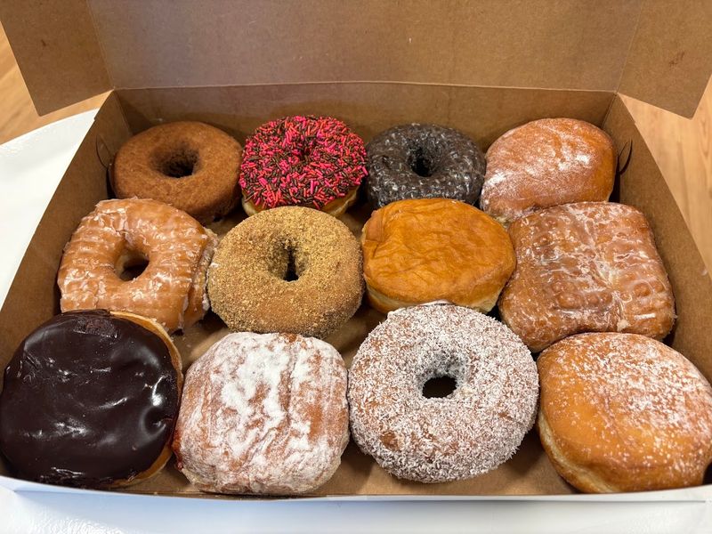 Donna's Donuts &mdash; Tewksbury