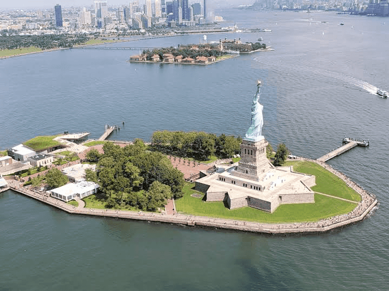 Statue Of Liberty So Close You Can See Her Details