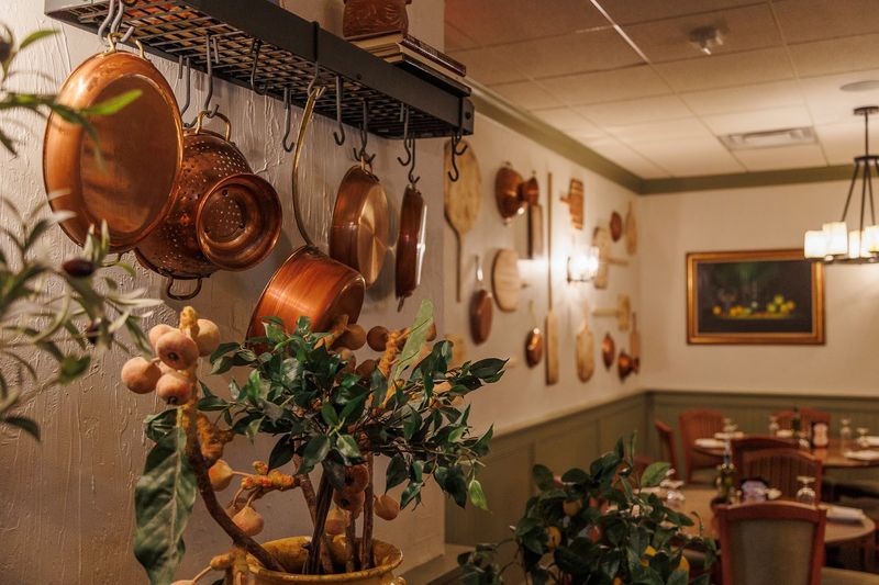 La Casa Pasta Restaurant — Newark