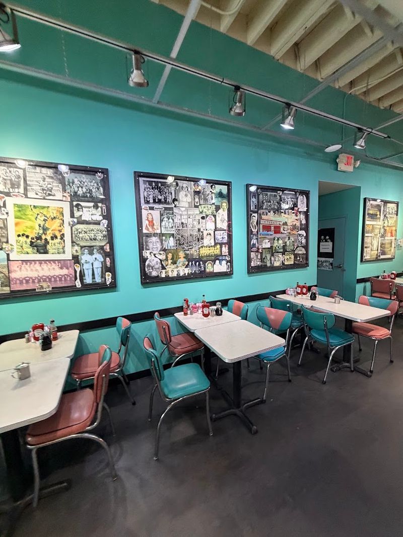 Pamela's Diner - Pittsburgh