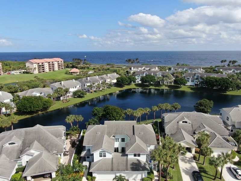 Jupiter and Palm Beach: Lighthouses, Luxury, and Coastal Beauty