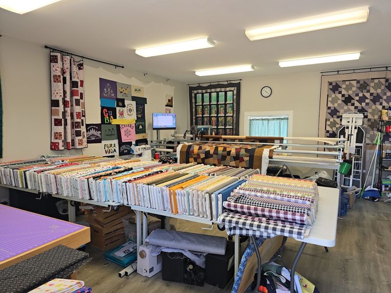 Village Quilter - Youngstown, Mahoning County