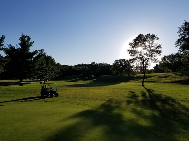 Wapsi Golf Course: Unexpected Green Fairways