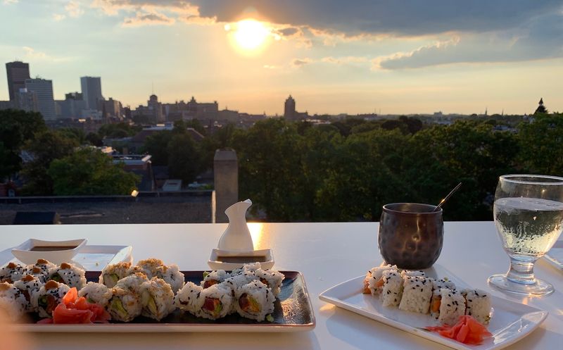 Hattie's Rooftop &ndash; Rochester