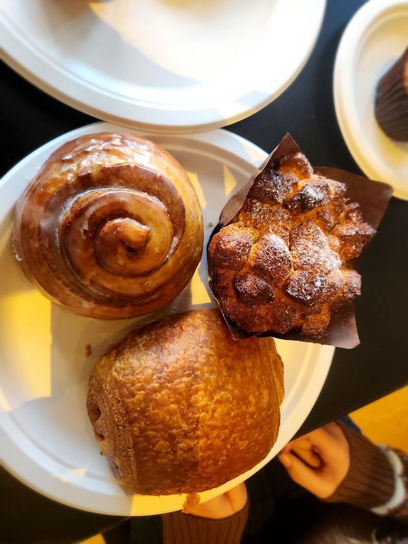Arethusa a mano Bakery, Bantam, Litchfield County