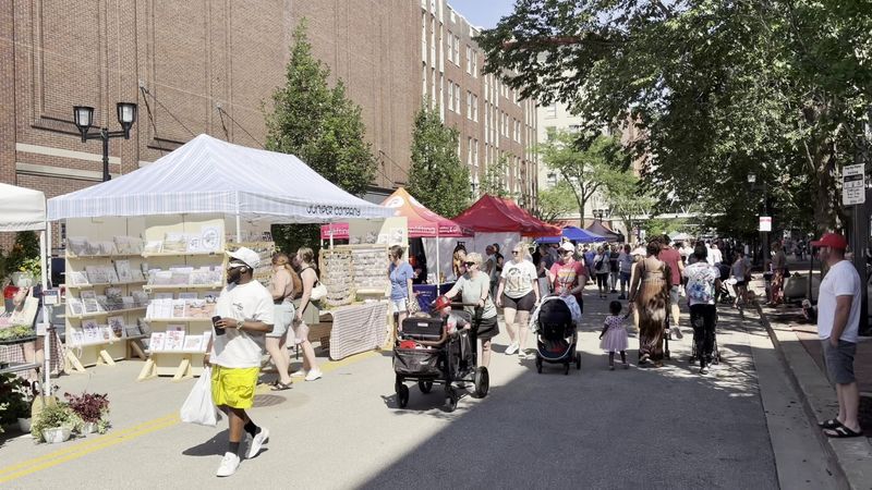 Cedar Rapids Farmers&rsquo; Market - Cedar Rapids