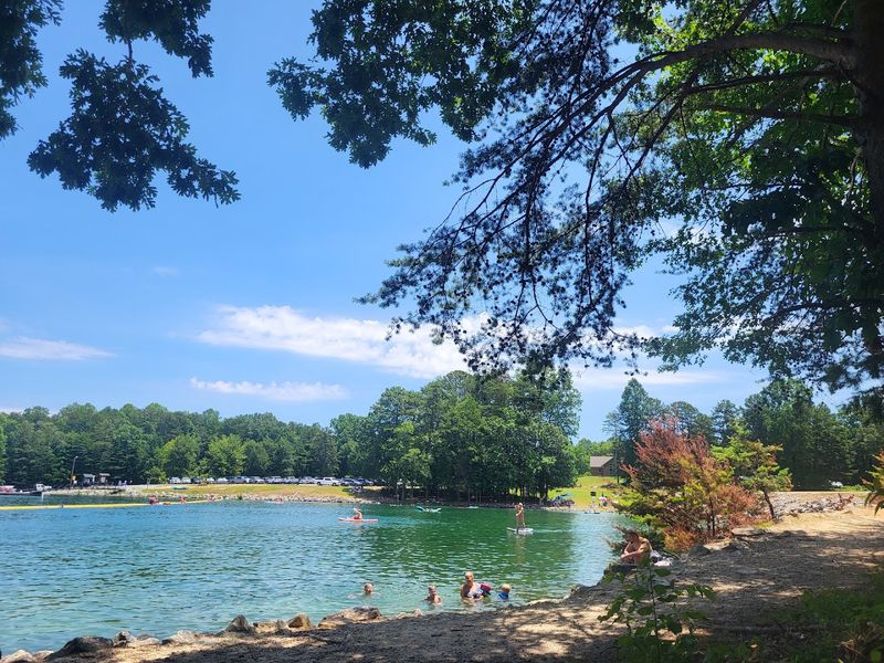 Lake Jocassee &ndash; Devils Fork State Park (Salem)