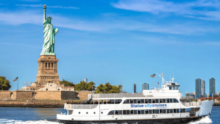 We Saw New York From The Water And These 11 Boat Tours Changed Everything