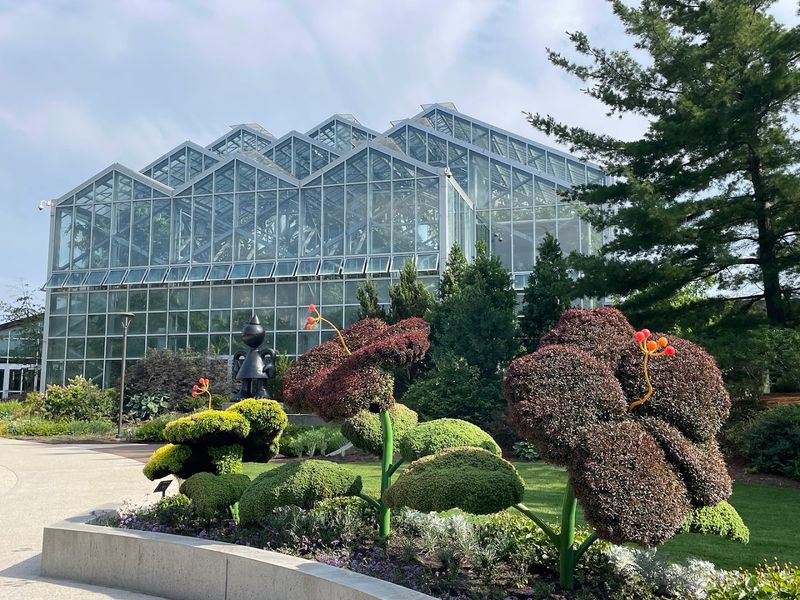 Frederik Meijer Gardens & Sculpture Park - Grand Rapids