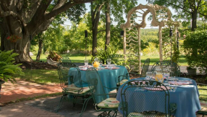 We Traded Busy Hotels For These 10 New York Bed And Breakfasts And Never Looked Back