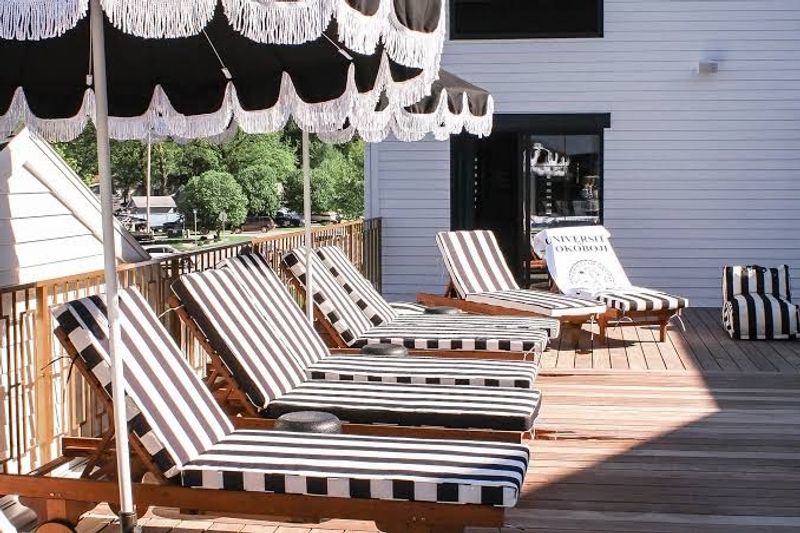 Inn at Okoboji, Okoboji, Dickinson County