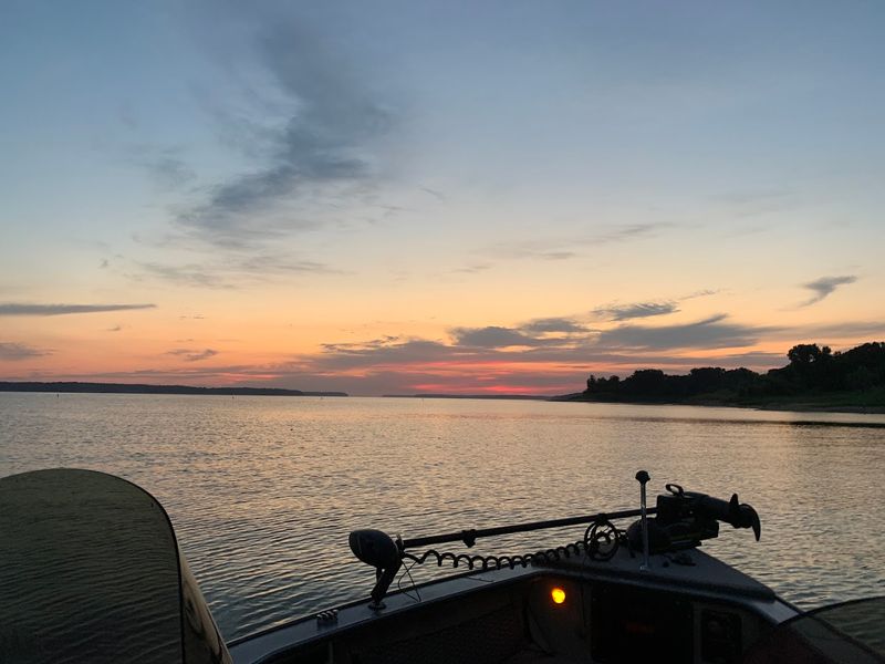 Lake Red Rock 