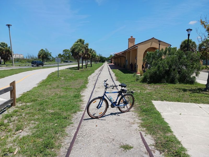 Legacy Trail (Sarasota to Venice)