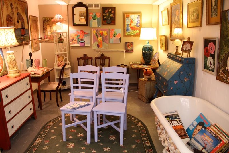 Ithaca Antique Flea Market - Ithaca, Tompkins County
