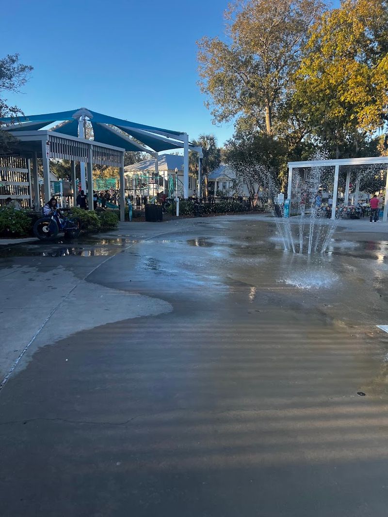 Sims Park Splash Pad &ndash; New Port Richey